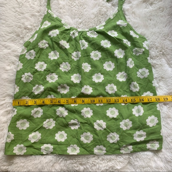 ModCloth Flower Tank - Picture 11 of 12